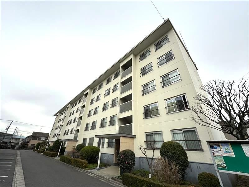 Spacious 3DK Apartment in Sagamihara - Photo 1