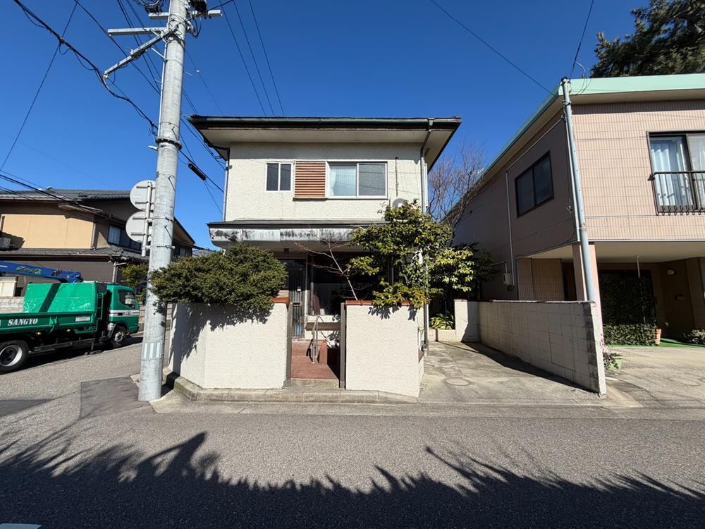 Used House with Potential in Niigata - Photo 1