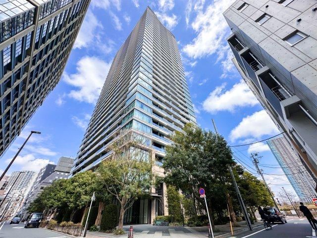 2LDK apartment in Chuo Ward, Tokyo - Photo 1