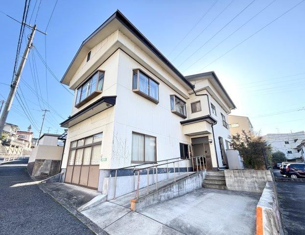 3DK+S house in Asakita Ward, Hiroshima - Photo 1