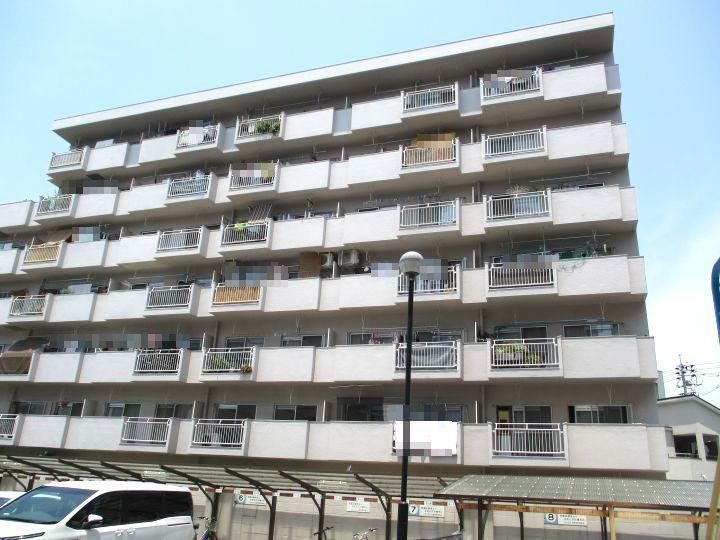 3DK apartment in Minami Ward, Hiroshima - Photo 1