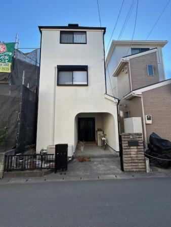 Spacious 4LDK Home in Kanagawa - Photo 1