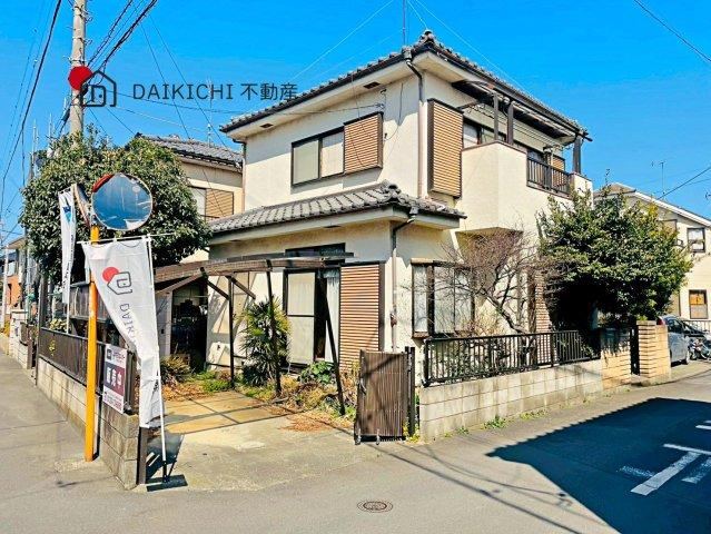 Sunny 3LDK Corner House in Honjo City - Photo 1