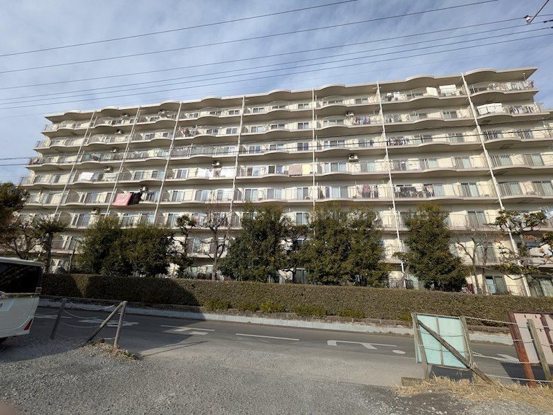 3LDK+S Apartment Near Minami-Nagareyama Station - Photo 1