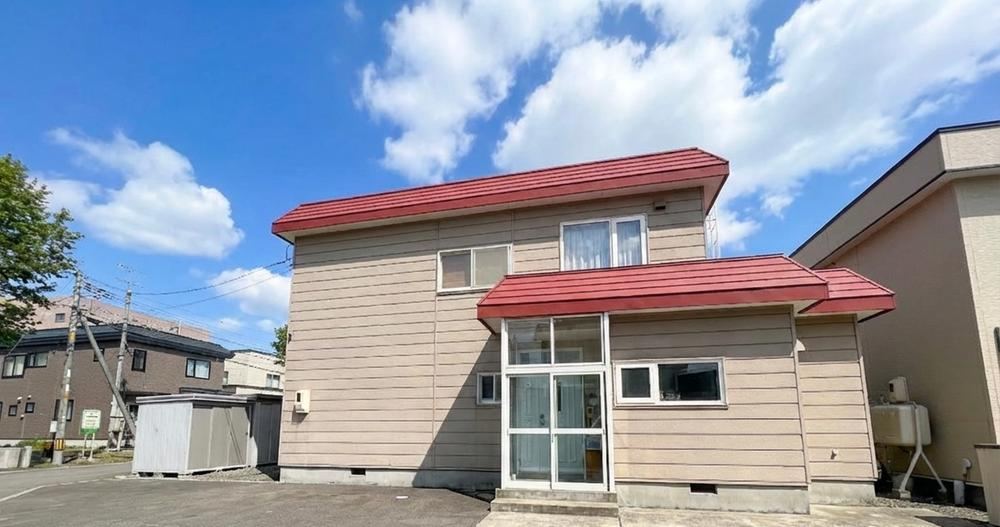4LDK house in Teine Ward, Sapporo, Hokkaido - Photo 1