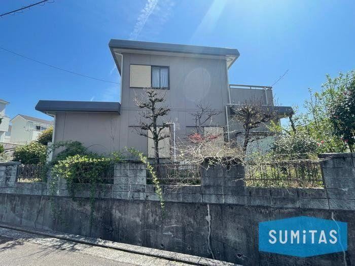 5LDK house in Matsuyama, Ehime - Photo 1