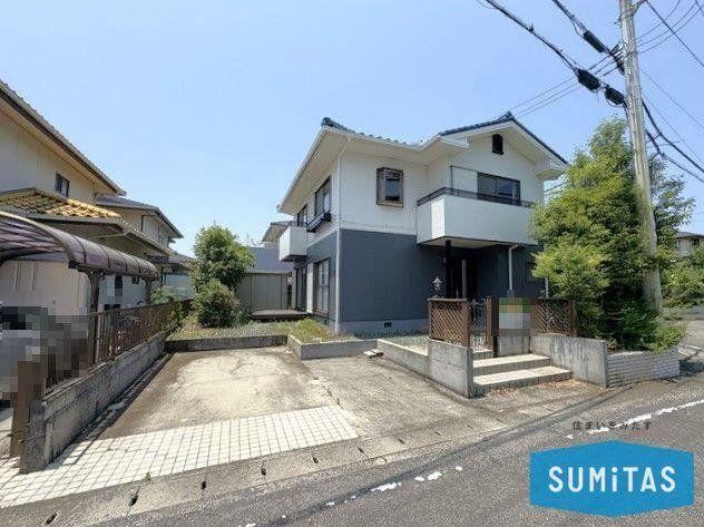 5LDK house in Matsuyama, Ehime - Photo 1