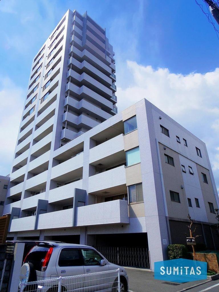 3LDK apartment in Matsuyama, Ehime - Photo 1