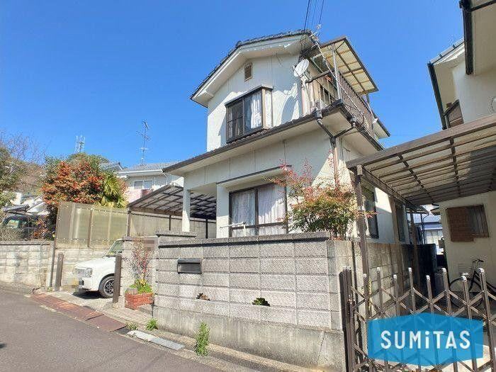 5DK house in Matsuyama, Ehime - Photo 1