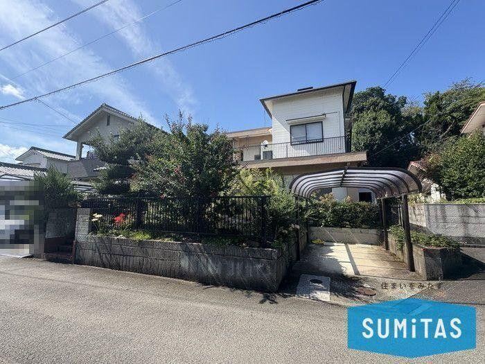4LDK house in Tobe, Iyo District, Ehime - Photo 1