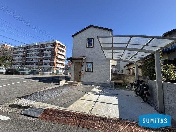 3LDK house in Matsuyama, Ehime - Photo 1