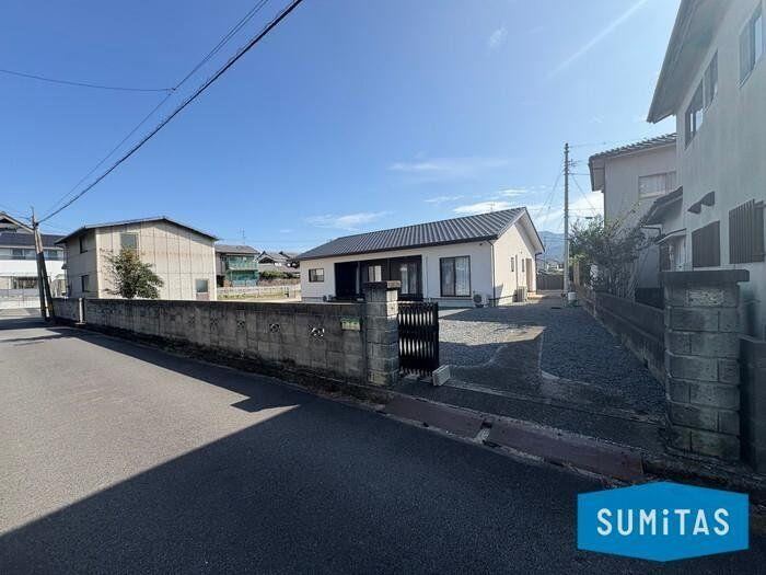 3LDK house in Matsuyama, Ehime - Photo 1