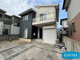3LDK house in Toon