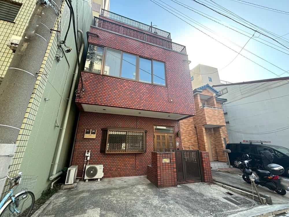 Spacious 10DK Building in Taito City - Photo 1