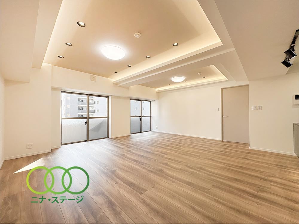 Renovated 3LDK Apartment in Kamiiikebukuro - Photo 1