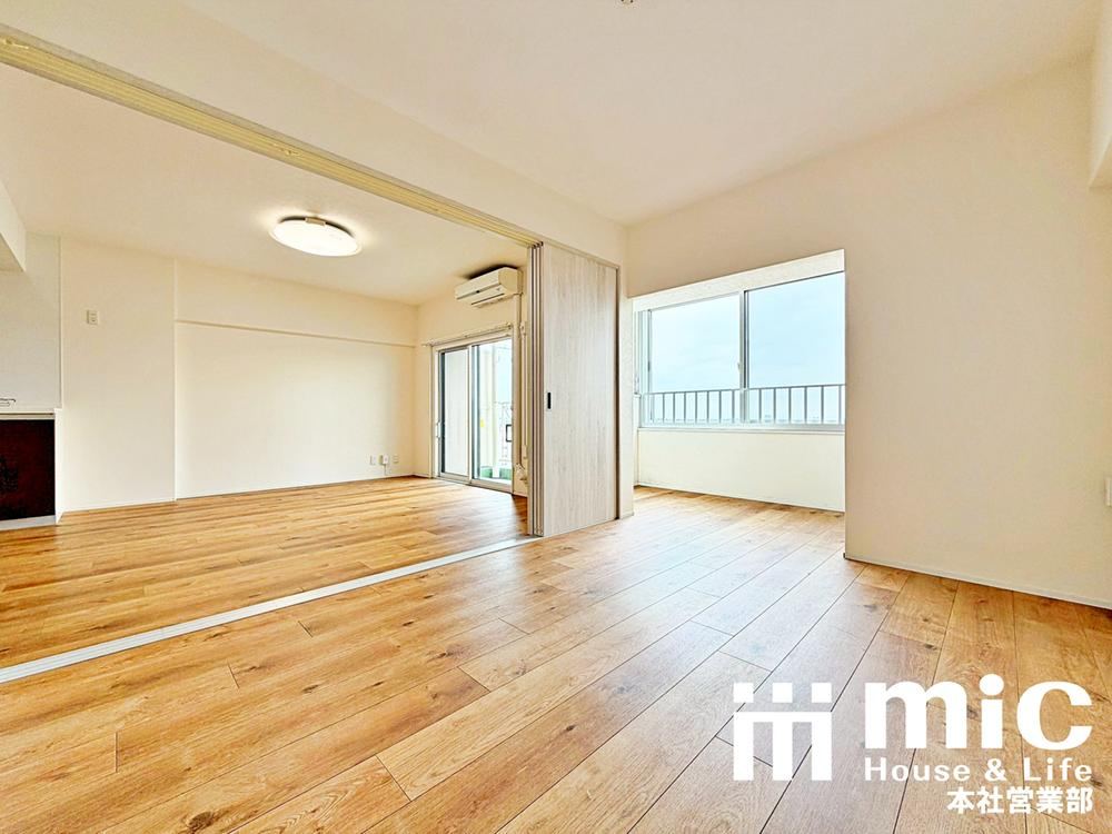 2LDK Apartment with Elevator and Security in Noyama - Photo 1
