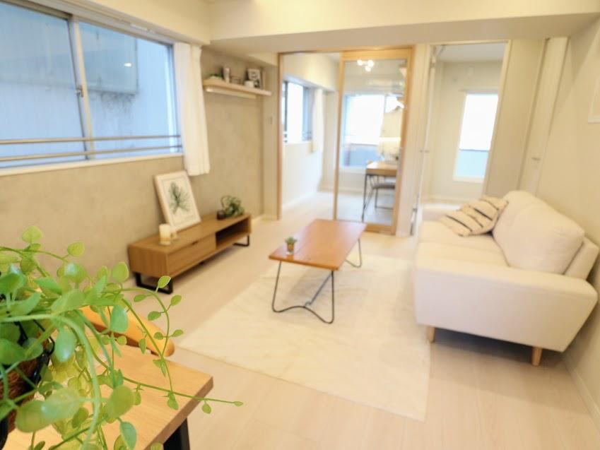 Renovated 2LDK Apartment Near Kanamecho Station - Photo 1