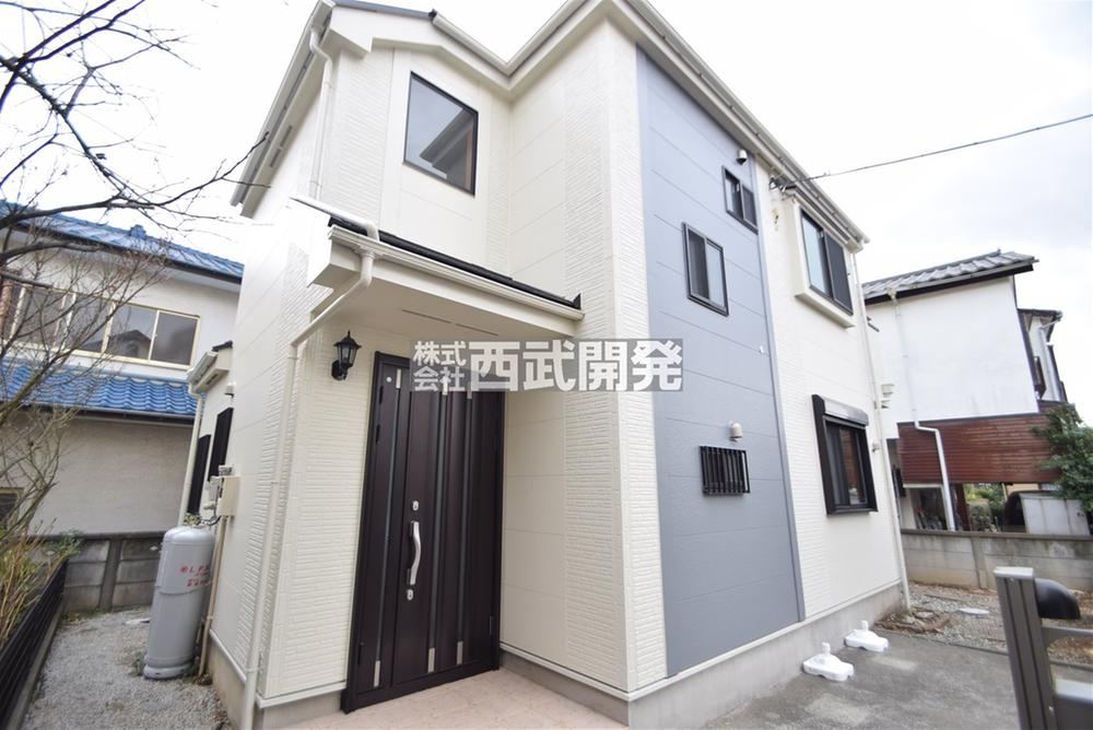 Renovated 4LDK Home in a Quiet Neighborhood - Photo 1