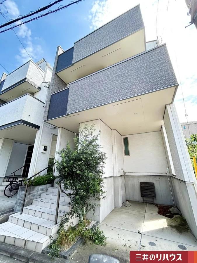 2LDK+S House in Ikebenocho, Yokohama - Photo 1