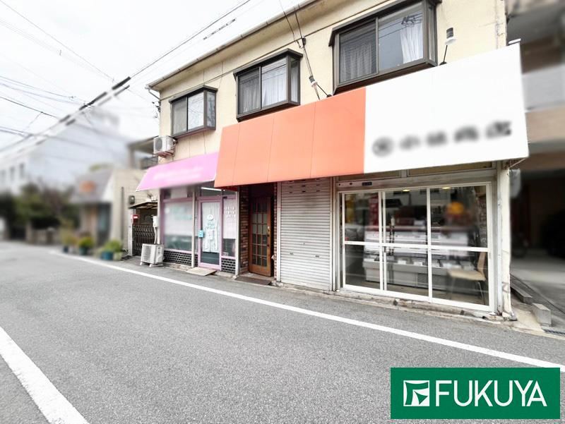 7DK+S house in Nishinari Ward, Osaka - Photo 1