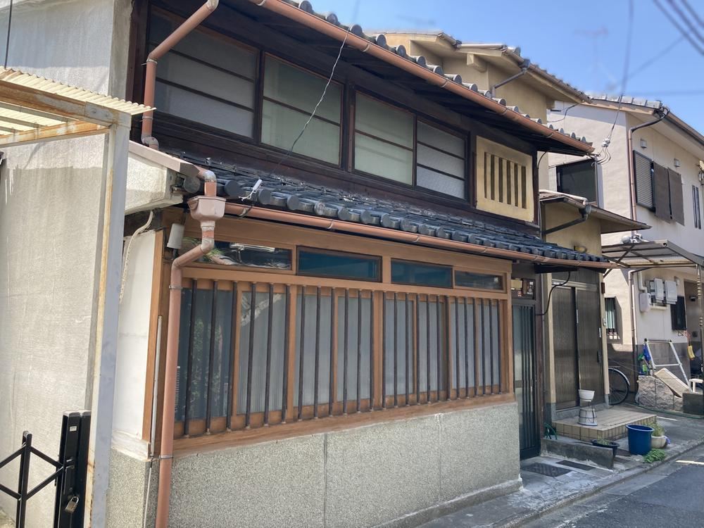 6K house in Shimogyo Ward, Kyoto - Photo 1