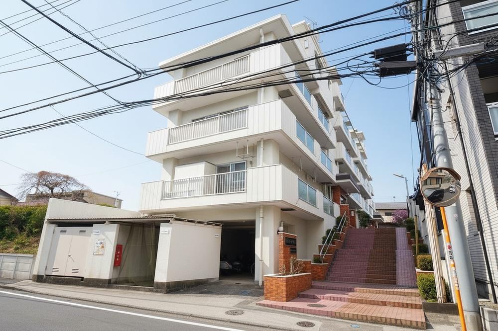 2DK Apartment with Roof Balcony Near Kamoi Station - Photo 1