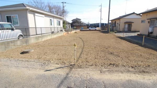 Spacious Land in Rokutomaki, Ryugasaki - Photo 1