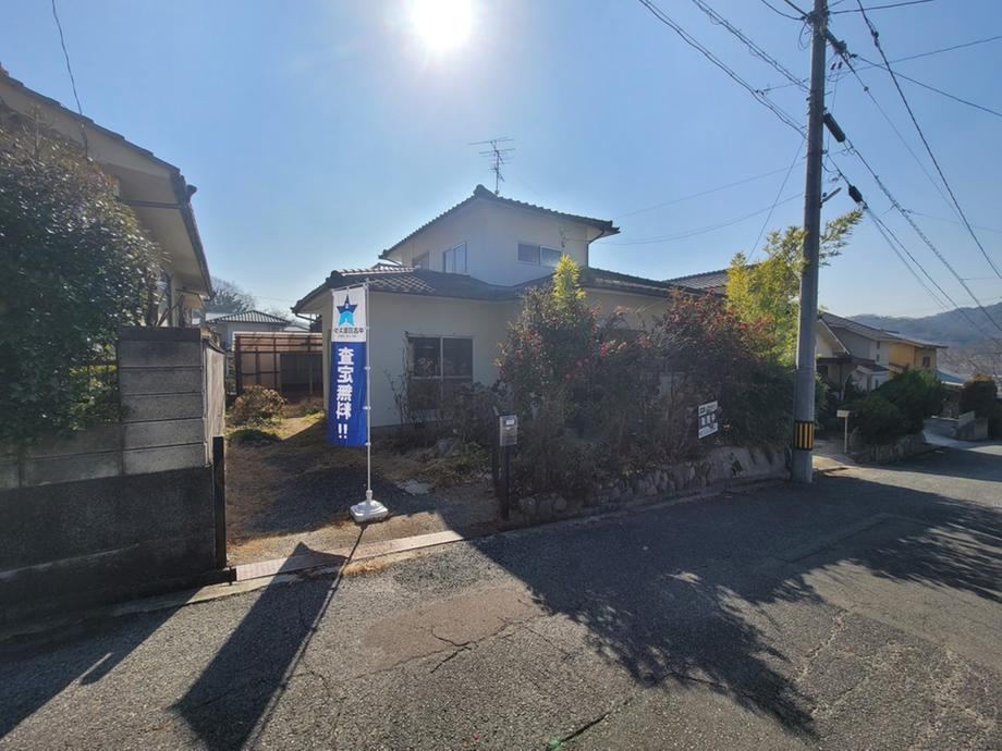 4DK house in Kasaoka, Okayama - Photo 1