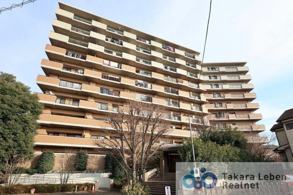 Renovated 3LDK Apartment in Asaka - Photo 1