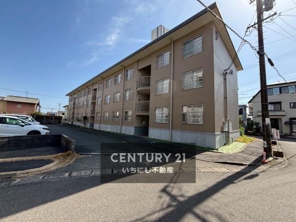 3DK apartment in Ichinomiya, Aichi - Photo 1