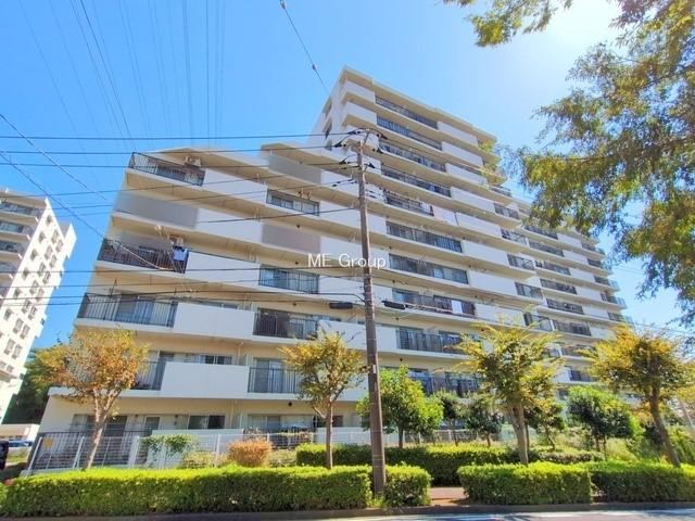 3LDK Apartment with View of Mt. Fuji in Hongodai - Photo 1