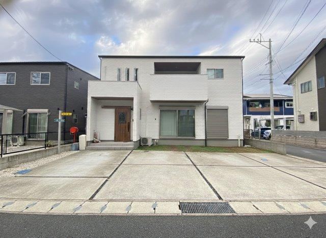 4LDK+S house in Higashi Ward, Kumamoto - Photo 1