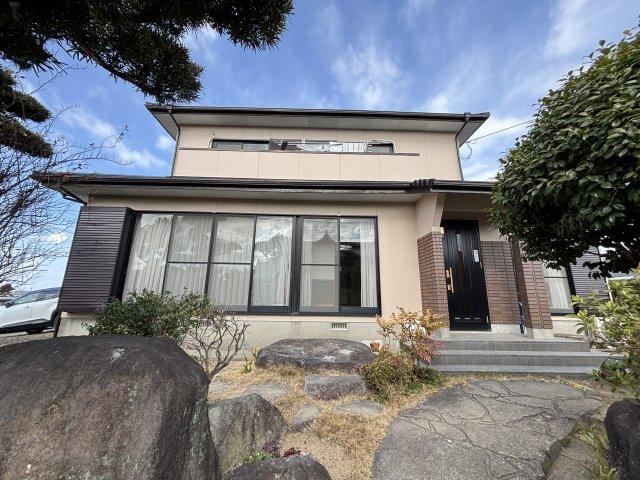 5LDK house in Uto, Kumamoto - Photo 1