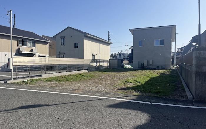 268 m² land in Gifu, Gifu - Photo 1