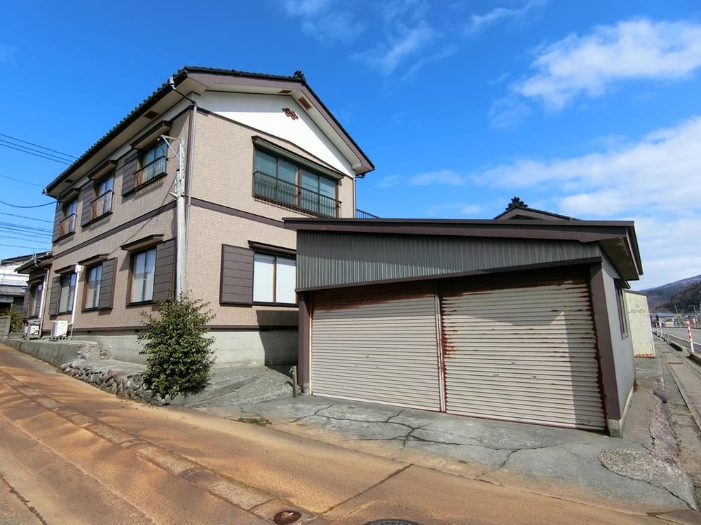 8LDK+S house in Itoigawa, Niigata - Photo 1