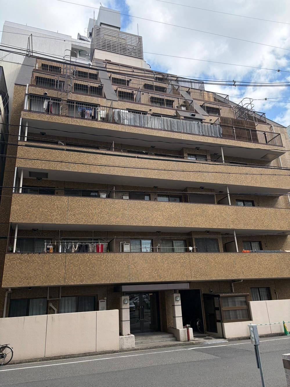 2LDK apartment in Naka Ward, Hiroshima - Photo 1