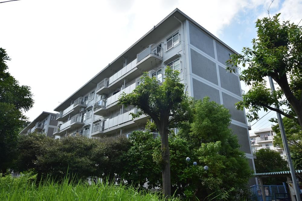 Convenient 2LDK Apartment in Kanazawa-ku - Photo 1
