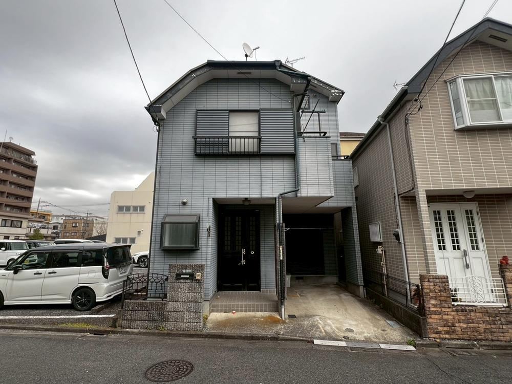 Conveniently Located 3LDK House in Adachi - Photo 1