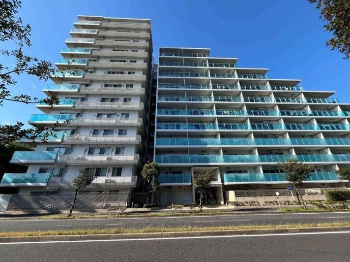 Renovated 3LDK Apartment Near Inage Kaigan Station - Photo 1