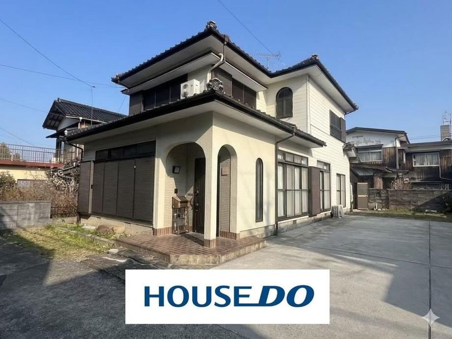 4LDK house in Ube, Yamaguchi - Photo 1