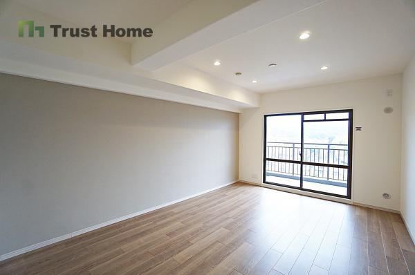 3LDK apartment in Kita Ward, Kobe, Hyogo - Photo 1