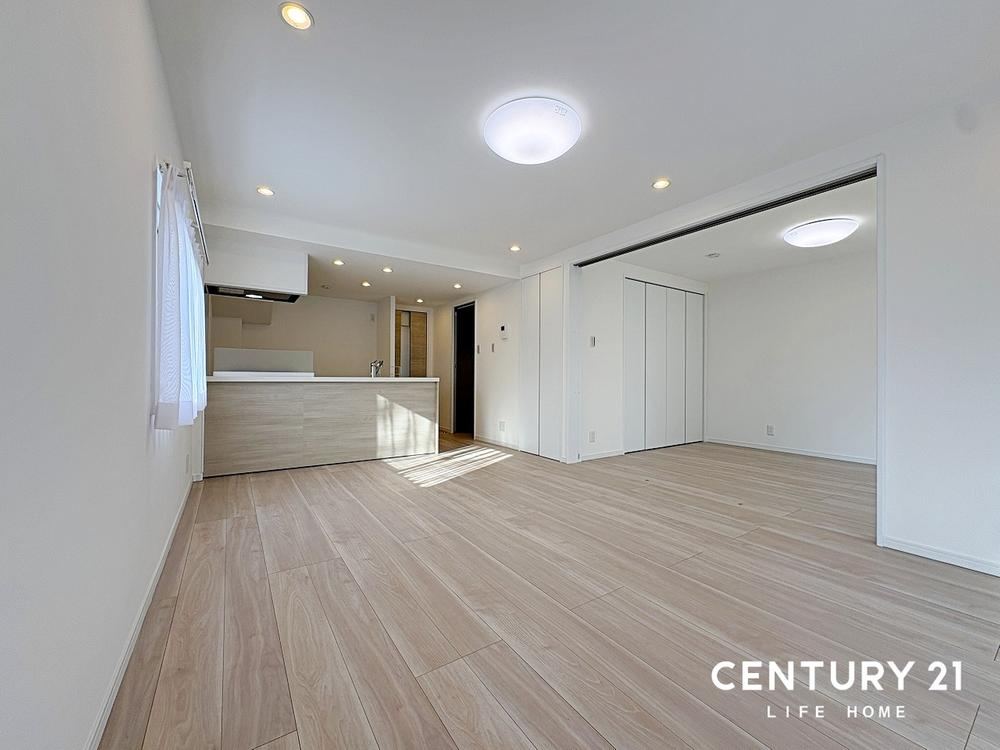 Newly Renovated 3LDK Apartment Near Aobadai Station - Photo 1