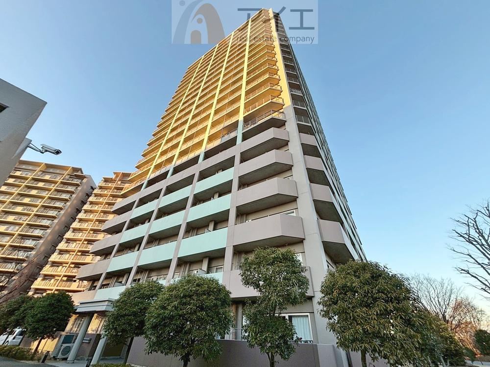 Renovated 3LDK Apartment in Inzai - Photo 1