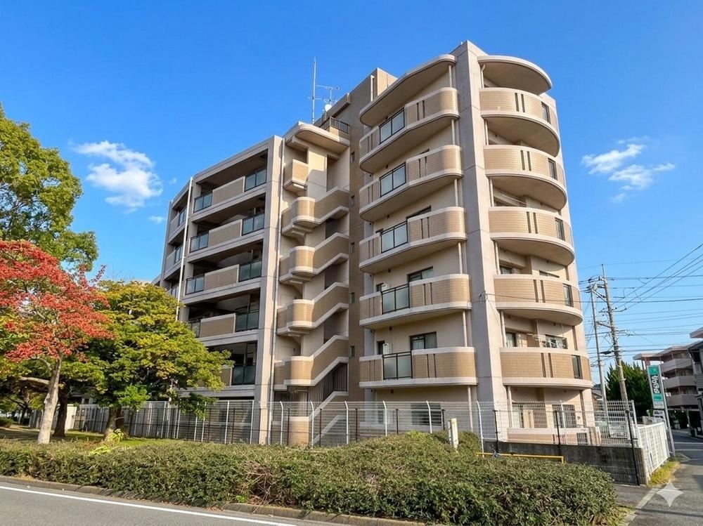 4LDK apartment in Kasuga, Fukuoka - Photo 1