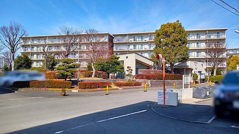 Spacious 4LDK Apartment Near Tama Center Station - Photo 1