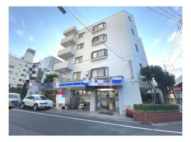 Convenient 1LDK+S Apartment Near Shin-Koshigaya Station - Photo 1