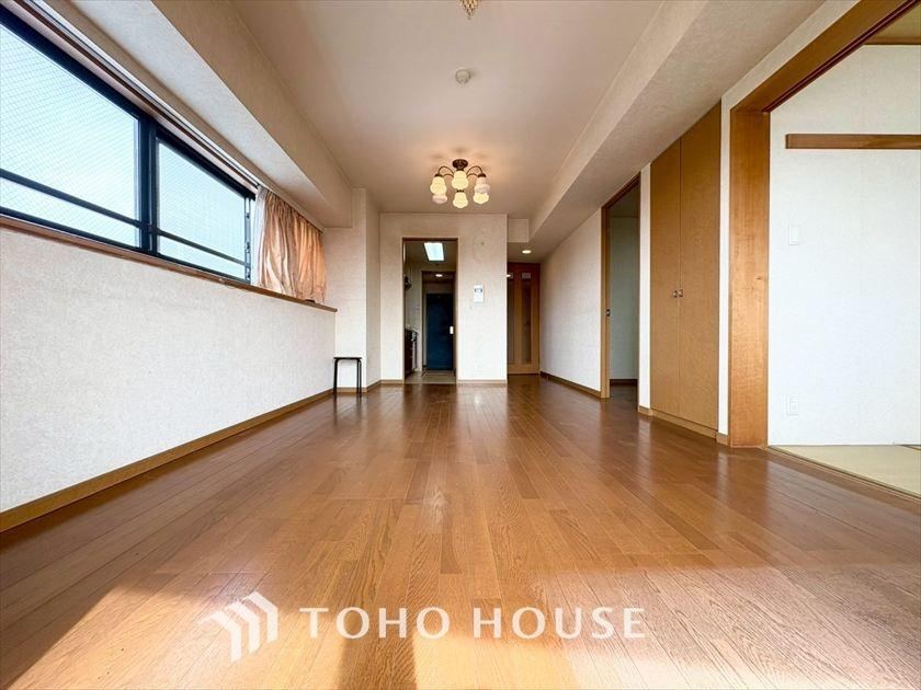 The Grand Residence – A Majestic and Elegant Home - Photo 1