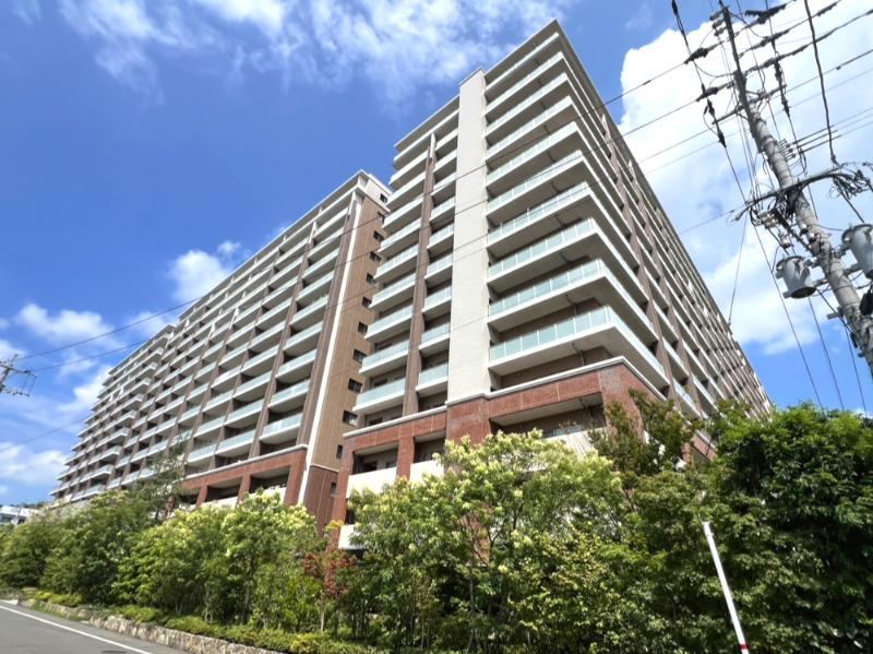 4LDK apartment in Kagoshima, Kagoshima - Photo 1