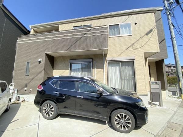 Modern 3LDK House with Parking for 2 Cars in Iwakura - Photo 1