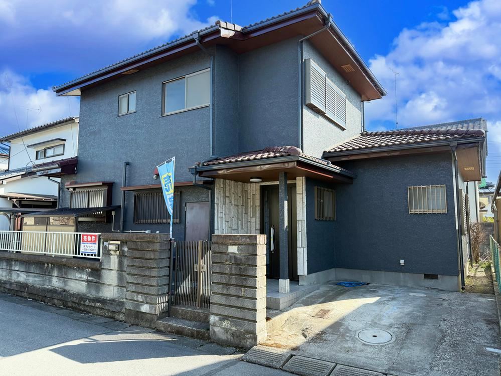 Spacious 5LDK House in Utsunomiya - Photo 1
